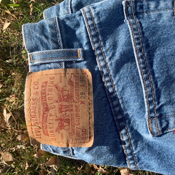 Vintage 90s high waisted Levi’s Jeans 550 - Picture 5 of 11